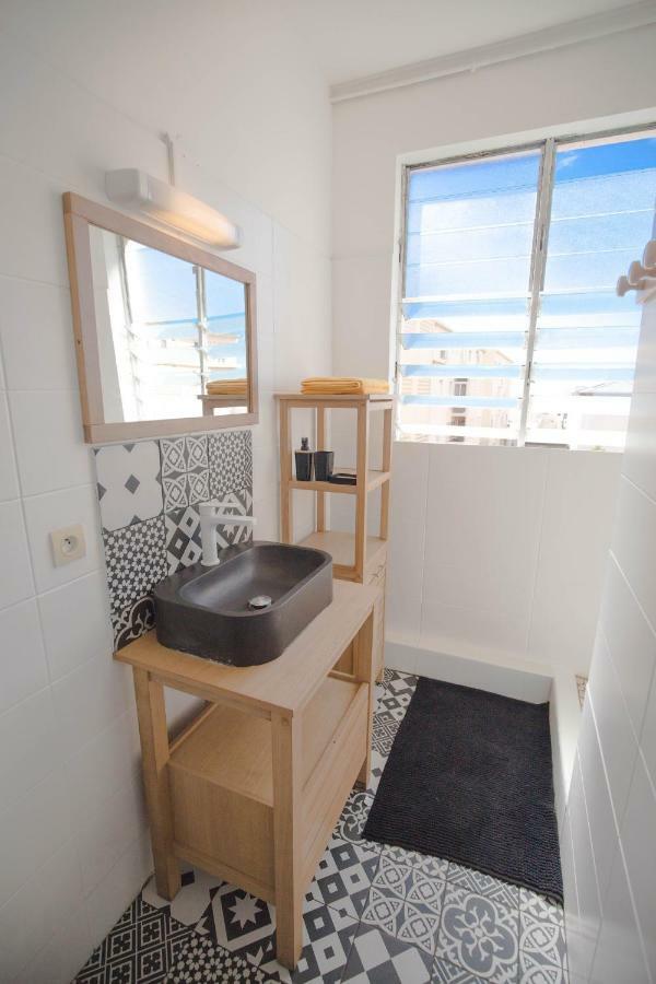 Appartement Hypercentre+ Place De Parking Privee 생드니 외부 사진